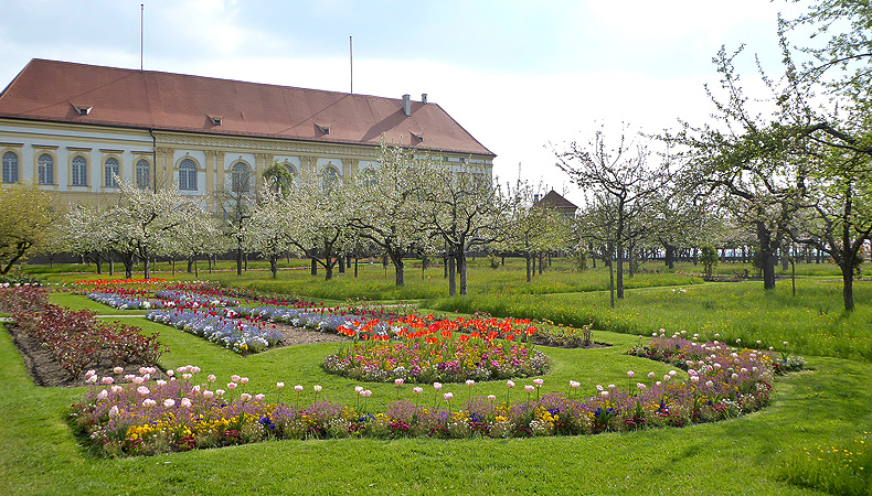 Der Hofgarten Dachau im Frühling