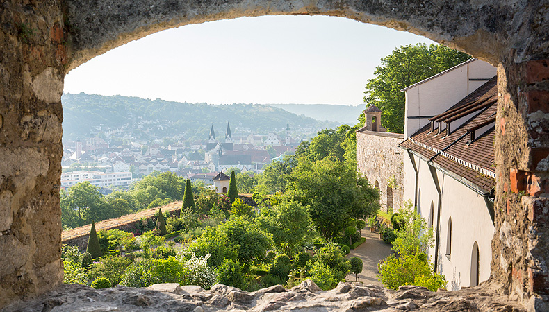 Blick von oben auf den Bastionsgarten