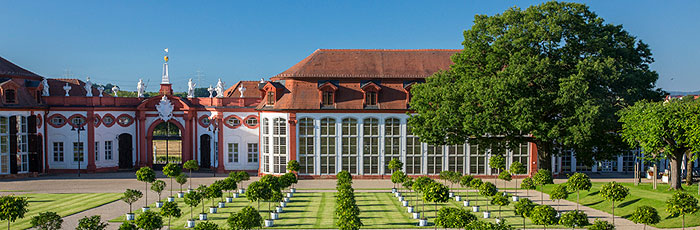 Bild: Orangerie im Schlosspark Seehof