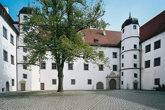 Bild: Schlosshof