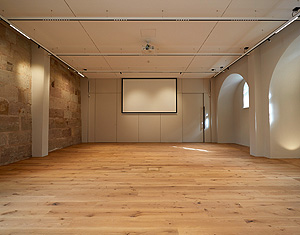 Link to the Small hall