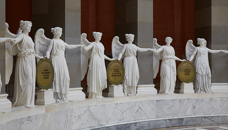 Goddesses of victory