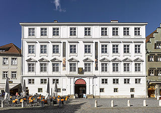 Link to Landshut Town Residence