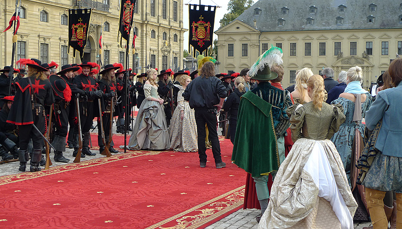 Bild: Dreharbeiten auf dem Residenzplatz in Würzburg