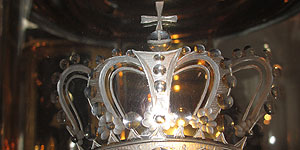 Bild: Eingeschiffene Krone