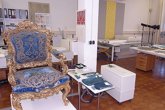 Picture: Workshop for the restoration of textiles
