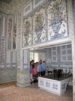 Bild: Kinderführung in der Amalienburg im Schlosspark Nymphenburg